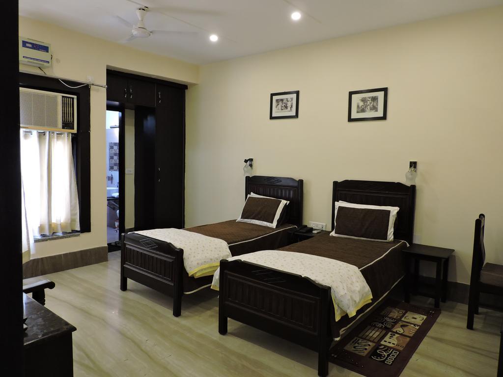 Pearl Of Taj Home Stay Agra  Ngoại thất bức ảnh